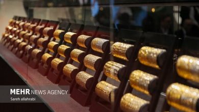 افت و خیز قیمتها در دومین روز هفته؛ طلا و سکه گران شدند افت و خیز قیمتها در دومین روز هفته؛ طلا و سکه گران شدند